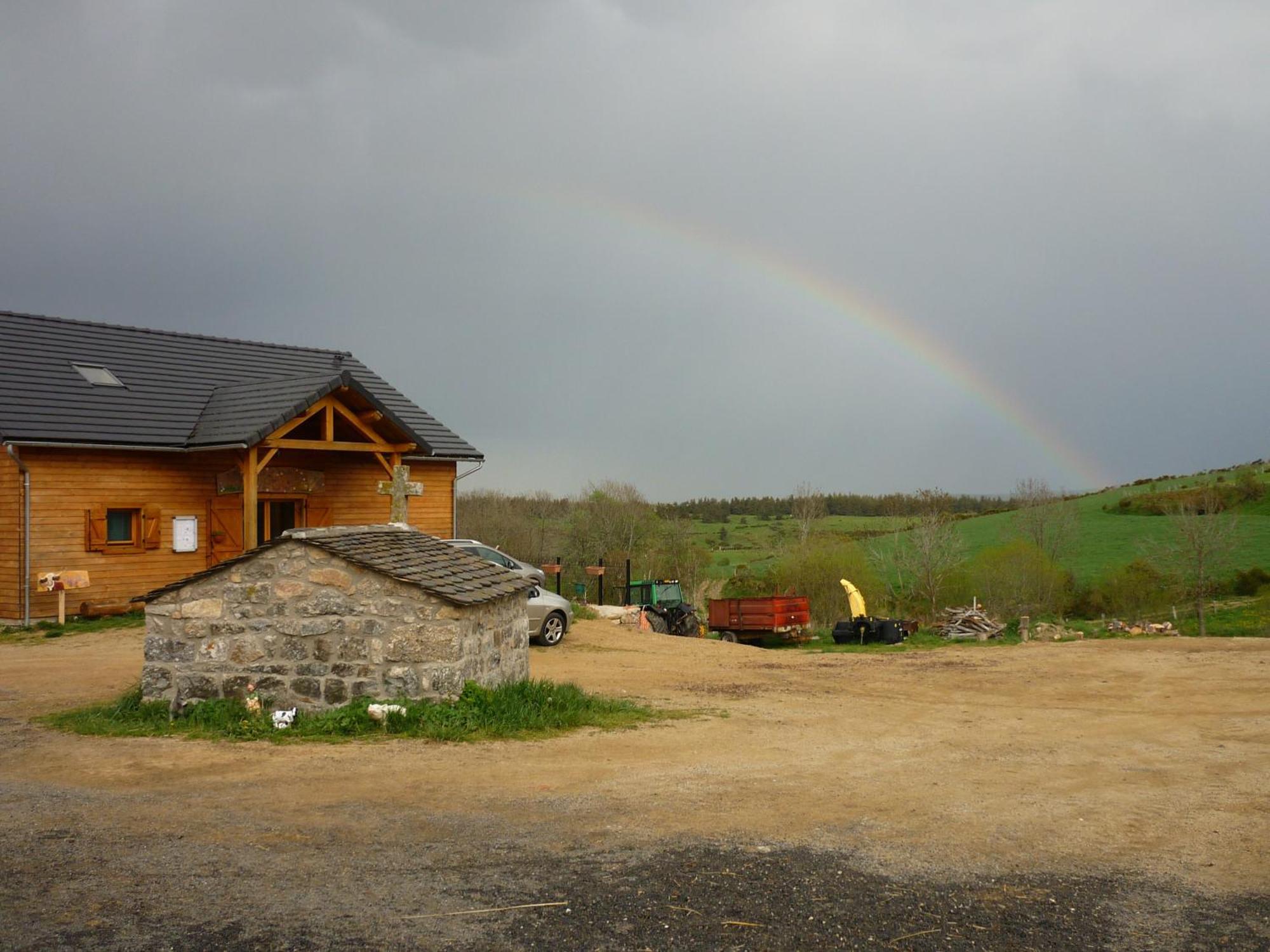 La Panouse  Le Chalet Du Roc מראה חיצוני תמונה